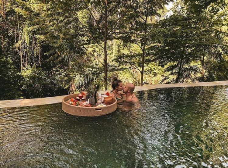 The Jungle Villa Убуд Экстерьер фото